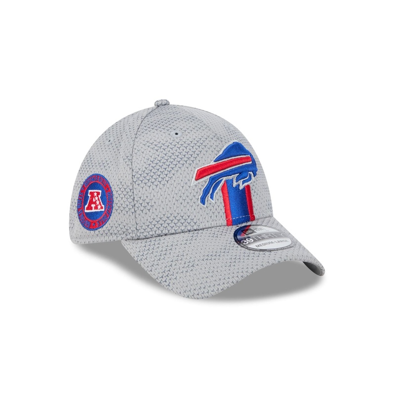 Buffalo Bills 2024 Sideline Gray 39THIRTY Stretch Fit Hat S/M