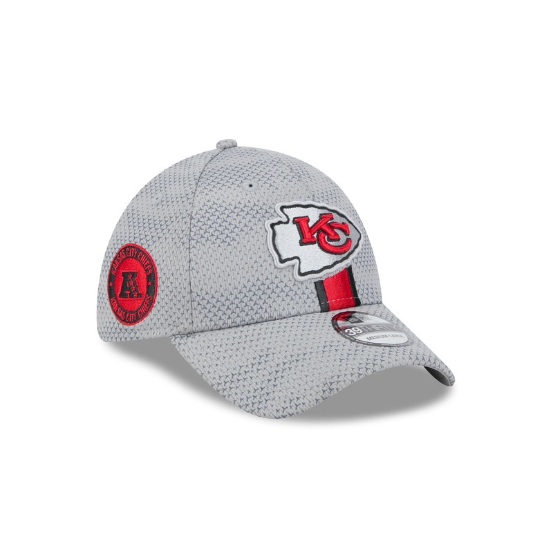 Kansas City Chiefs 2024 Sideline Gray 39THIRTY Stretch Fit Hat S/M
