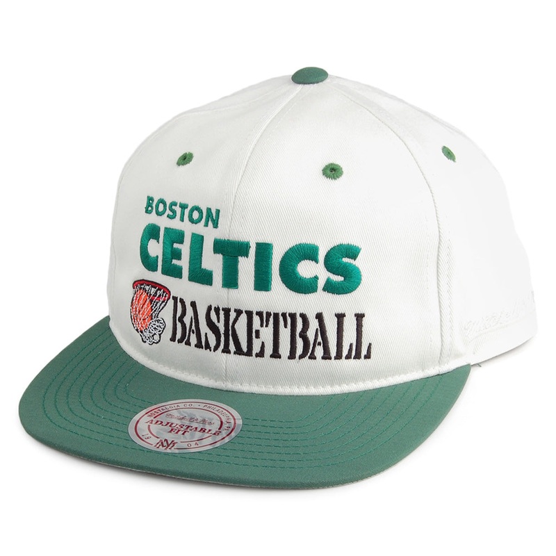 Mitchell & Ness Boston Celtics Snapback Cap – Dunk – Off-White-Green Adjustable