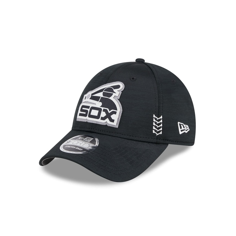 Chicago White Sox 2024 Clubhouse 9FORTY Stretch-Snap Hat One Size