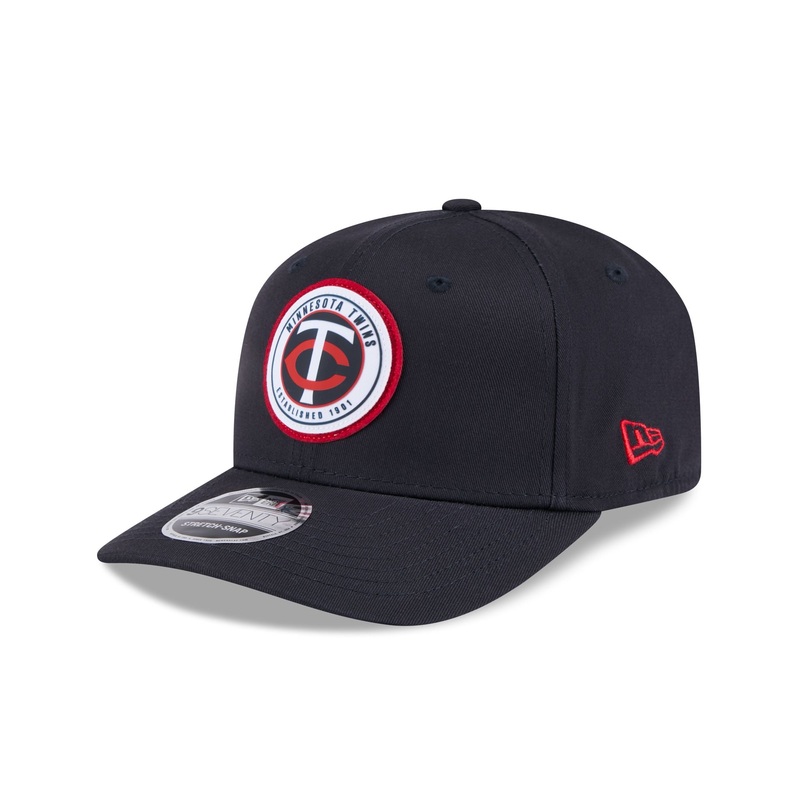 Minnesota Twins Circle Patch 9SEVENTY Stretch-Snap Hat One Size