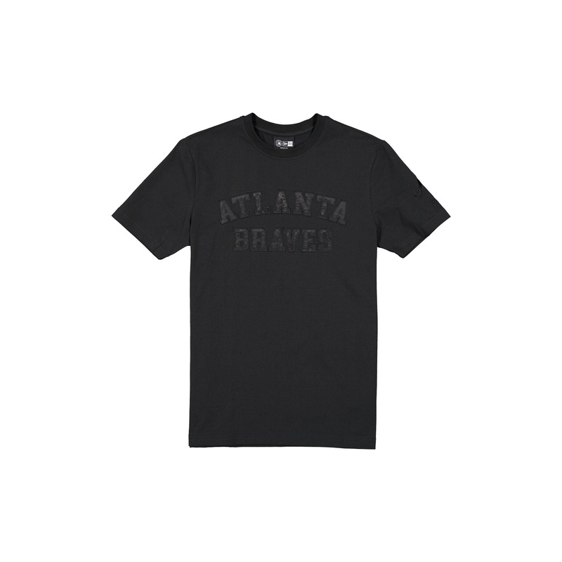 Atlanta Braves Black on Black Logo Select T-Shirt S