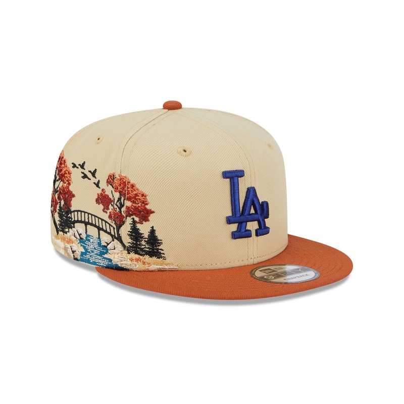 Los Angeles Dodgers Fall Landscape 9FIFTY Snapback Hat One Size