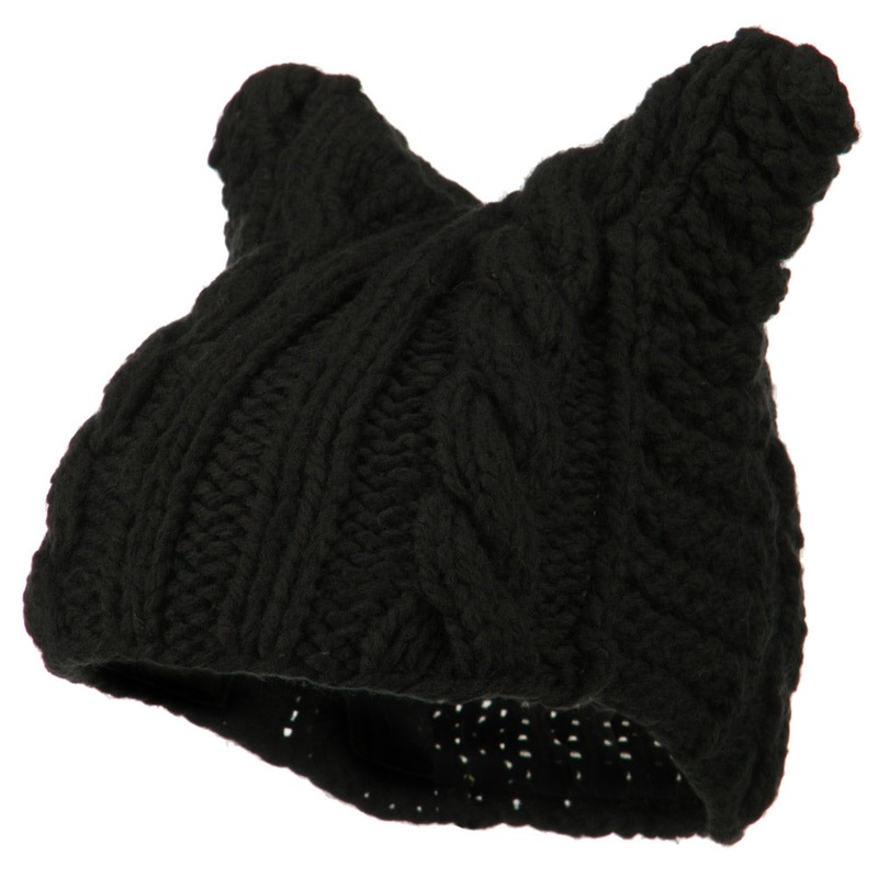Women’s Acrylic Cable Knit Beanie Black One Size