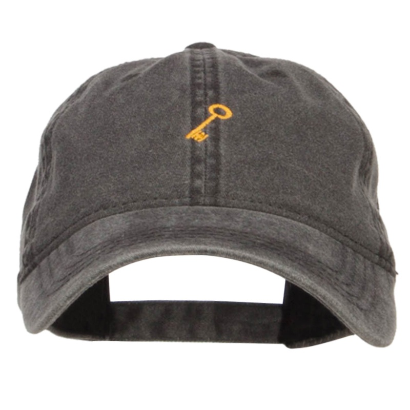 Mini Key Embroidered Washed Cap Black One Size