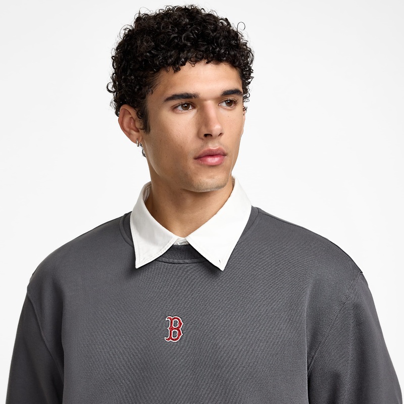 Boston Red Sox Point Logo Dark Shadow Crewneck XS