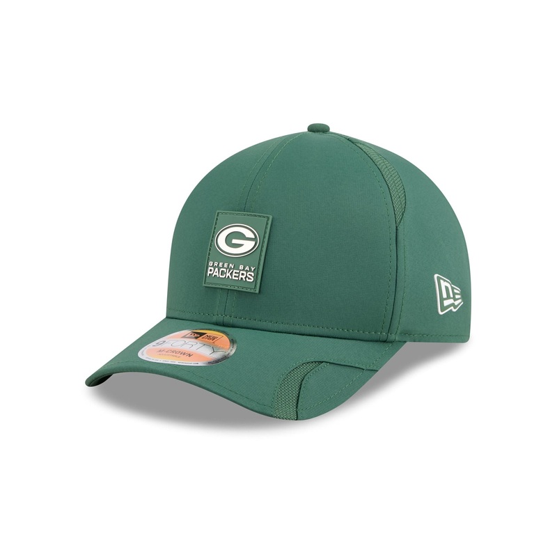 Green Bay Packers 2025 Sideline Hot Weather 9FORTY M-Crown Snapback Hat One Size