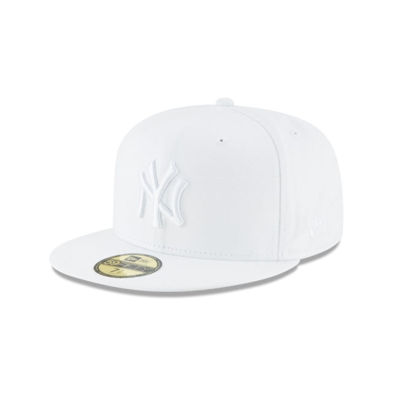 New York Yankees Whiteout Basic 59FIFTY Fitted Hat 6 7/8