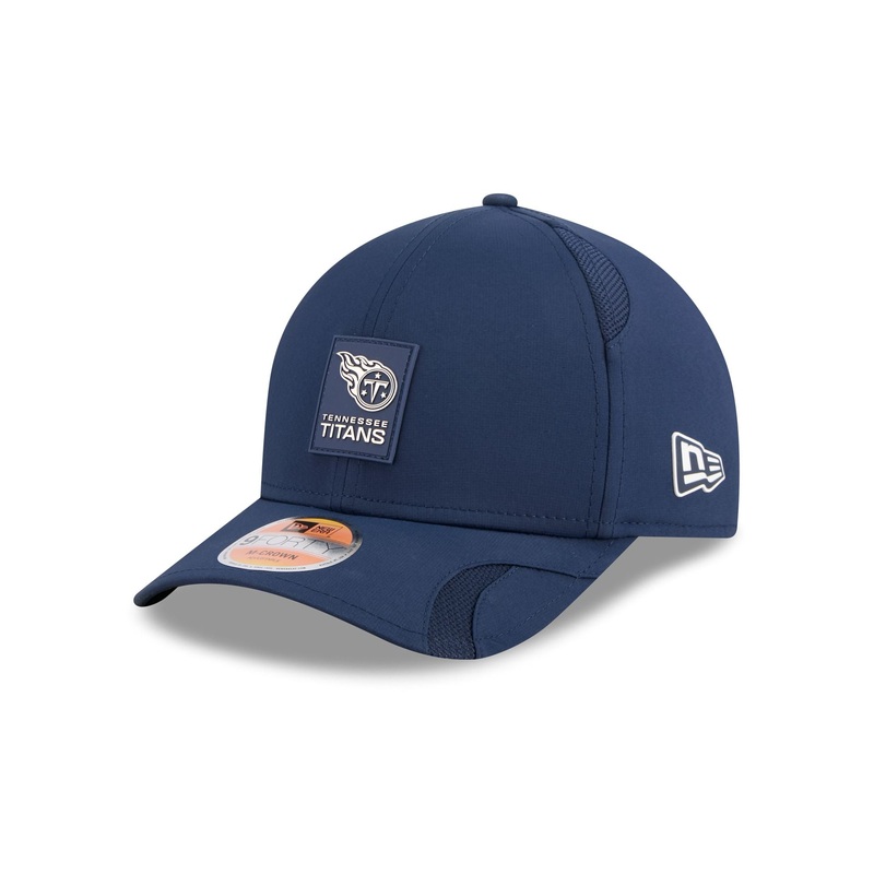 Tennessee Titans 2025 Sideline Hot Weather 9FORTY M-Crown Snapback Hat One Size