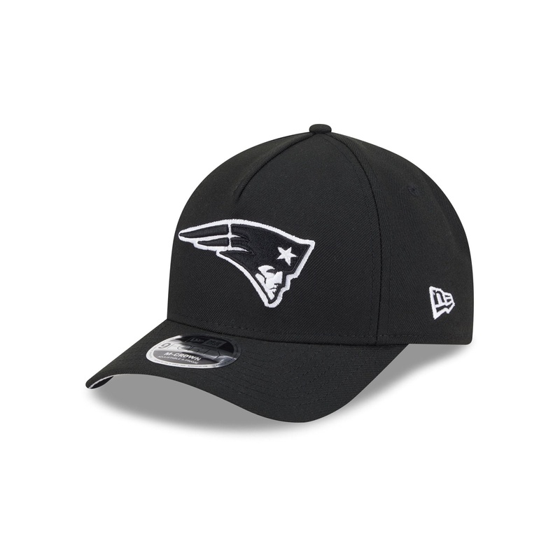 New England Patriots Black & White 9FORTY M-Crown A-Frame Snapback Hat One Size