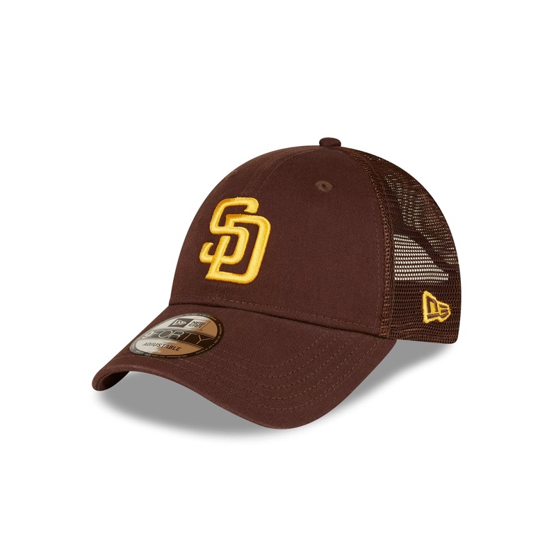 San Diego Padres 9FORTY Trucker Hat One Size