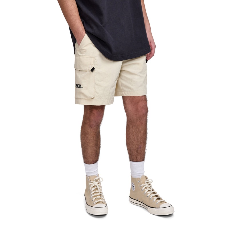New Era Cap Ivory Outdoor Shorts S