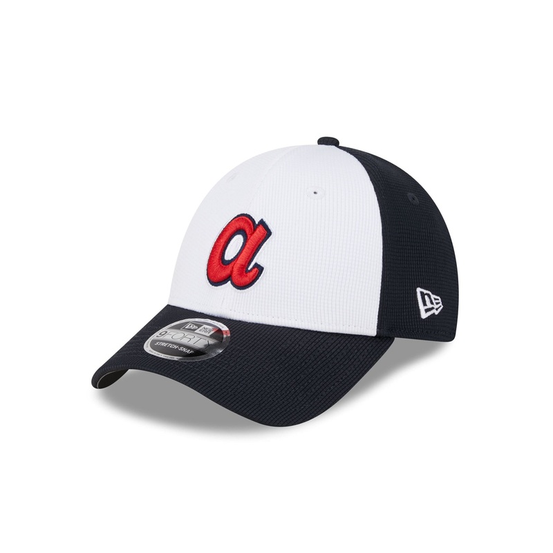 Atlanta Braves 2025 Batting Practice White 9FORTY Stretch-Snap Hat One Size