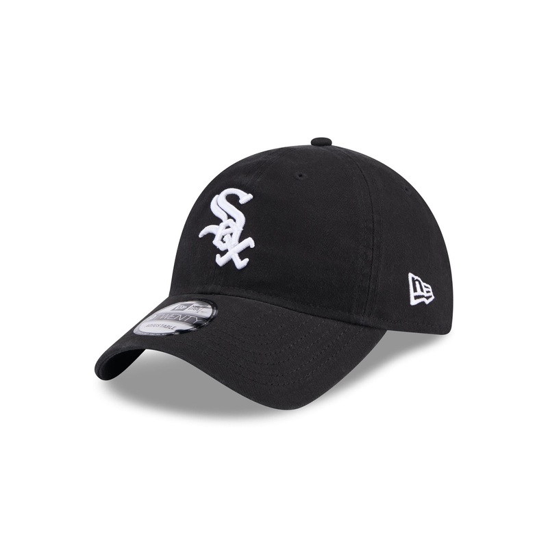 Chicago White Sox Black 9TWENTY Adjustable Hat One Size