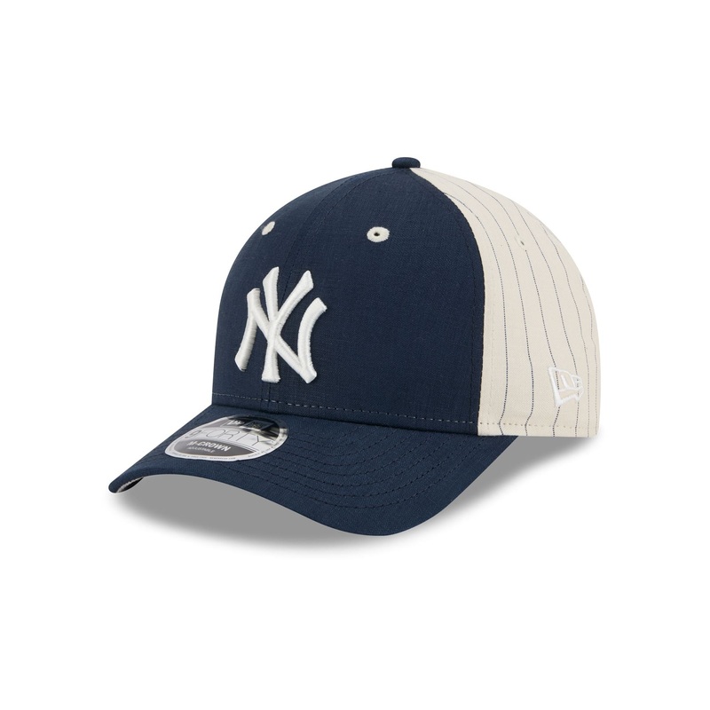 New York Yankees Linen 9FORTY M-Crown Snapback Hat One Size