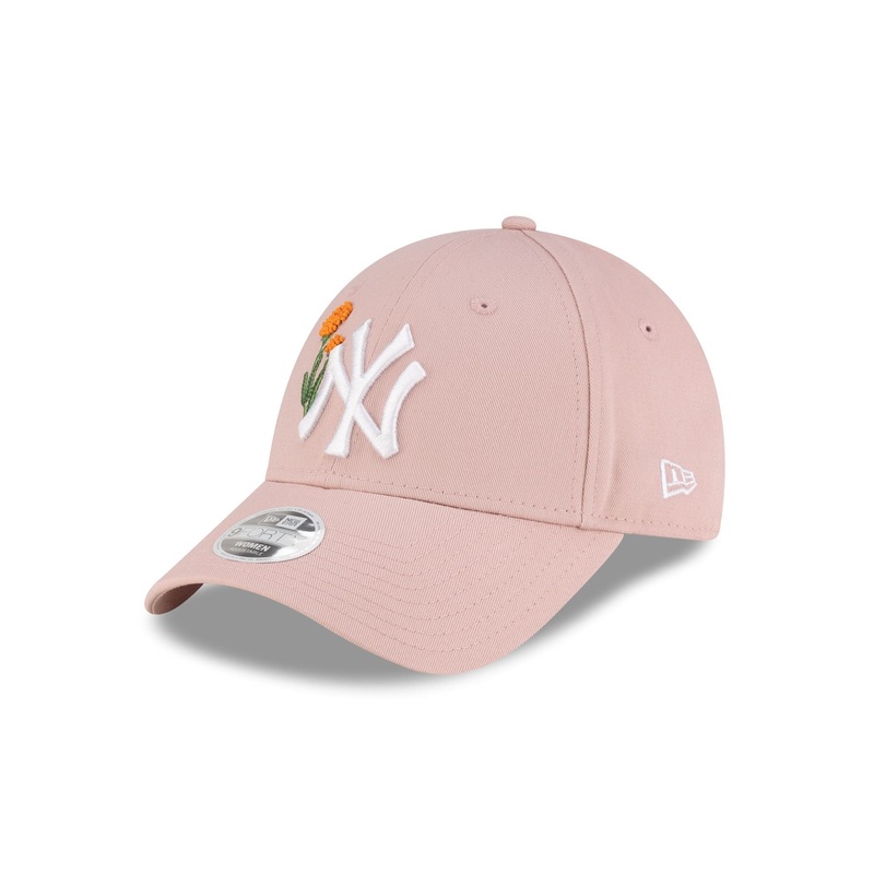 New York Yankees Beaded Floral Pastel Pink Women’s 9FORTY Adjustable Hat One Size