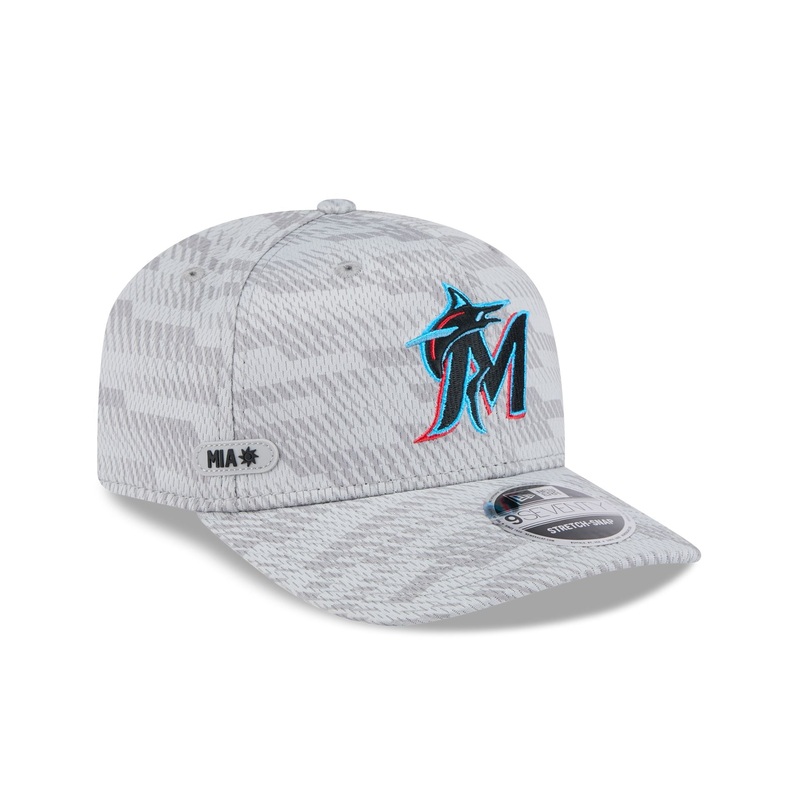 Miami Marlins 2025 Clubhouse Gray 9SEVENTY Stretch-Snap Hat One Size