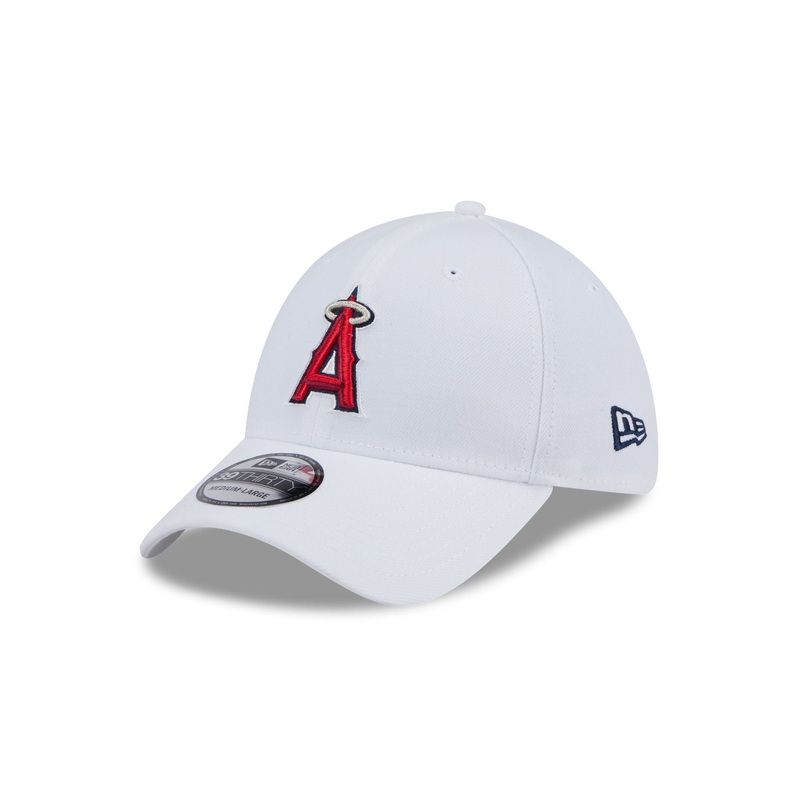 Los Angeles Angels Optic White 39THIRTY Stretch Fit Hat S/M