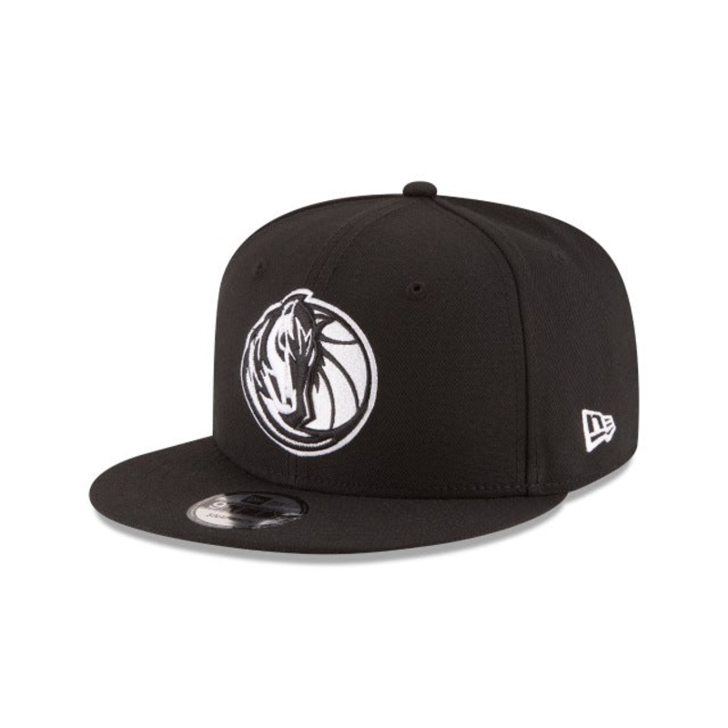 Dallas Mavericks Basic Black 9FIFTY Snapback Hat One Size