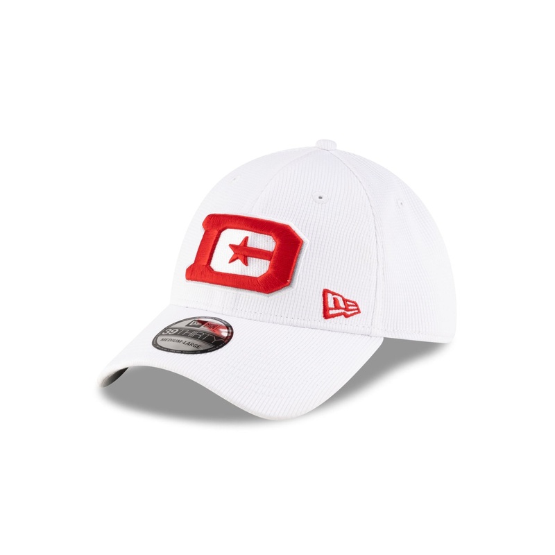 DC Defenders White 39THIRTY Stretch Fit Hat S/M