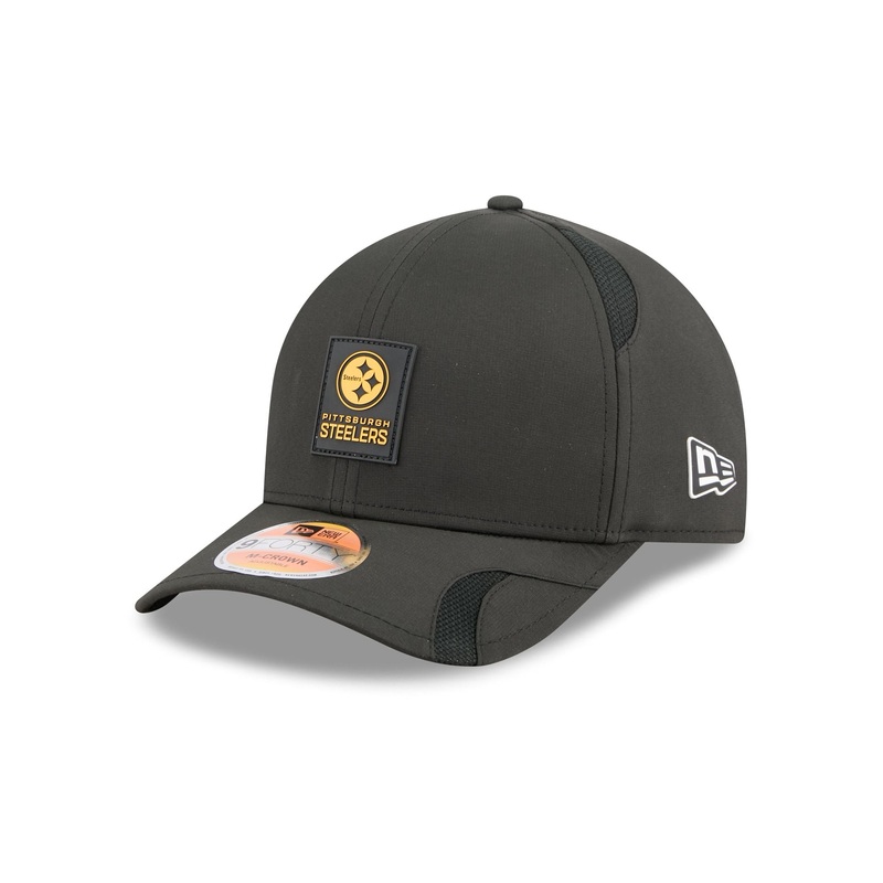 Pittsburgh Steelers 2025 Sideline Hot Weather 9FORTY M-Crown Snapback Hat One Size