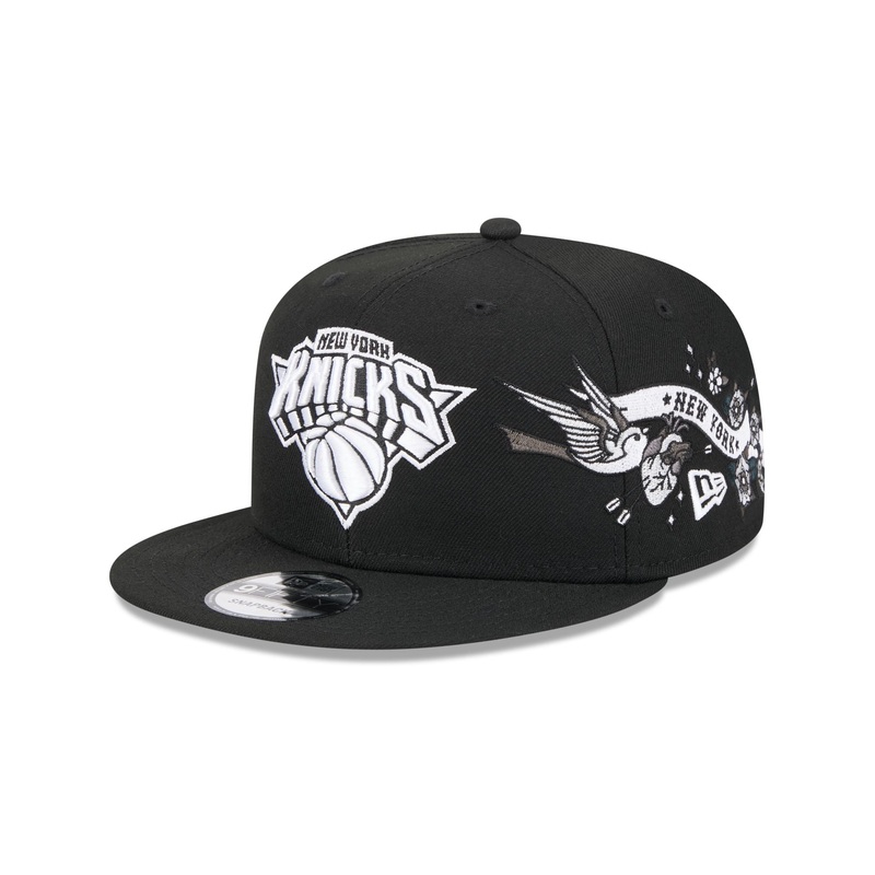 New York Knicks City Art 9FIFTY Snapback Hat One Size