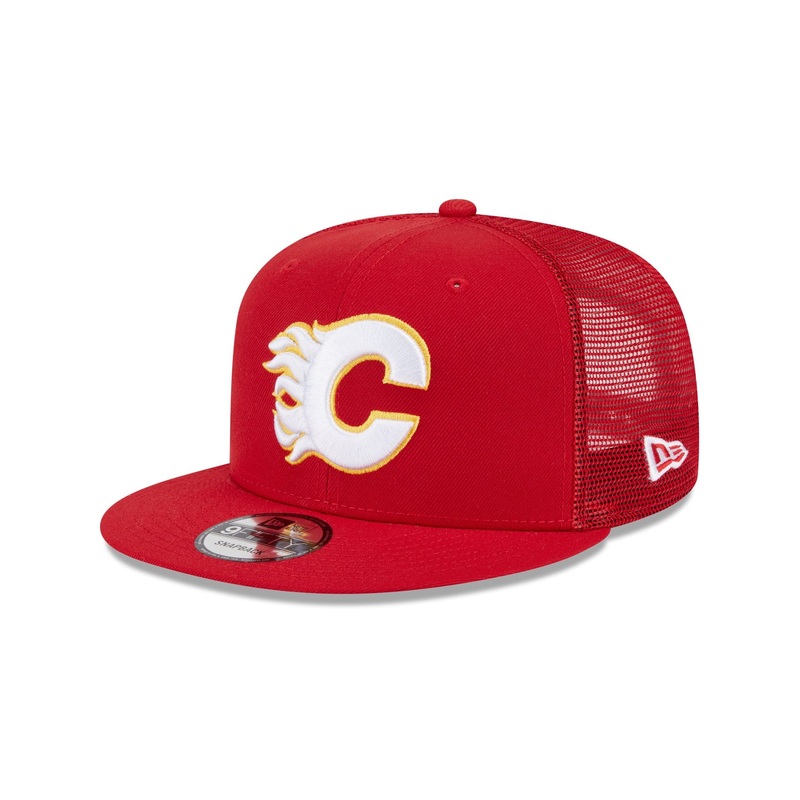Calgary Flames Team Tag 9FIFTY Trucker Hat One Size