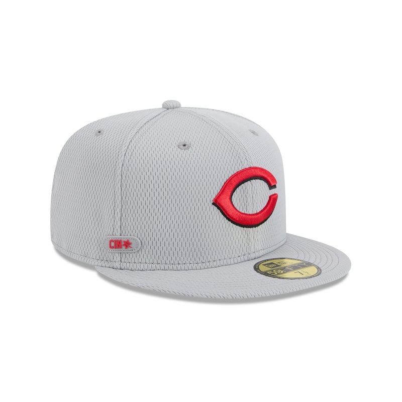 Cincinnati Reds 2025 Clubhouse Gray 59FIFTY Fitted Hat 7