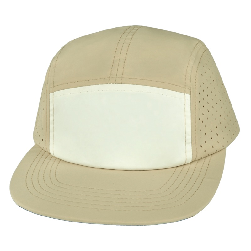 Blank – 5 Panel – Sporty – Unstructured – Sand / White (Unisex) – Laser Mesh