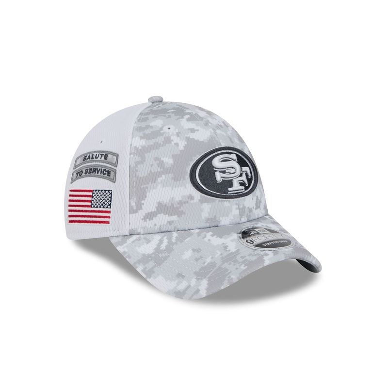 San Francisco 49ers 2024 Salute to Service 9FORTY Stretch-Snap Hat One Size