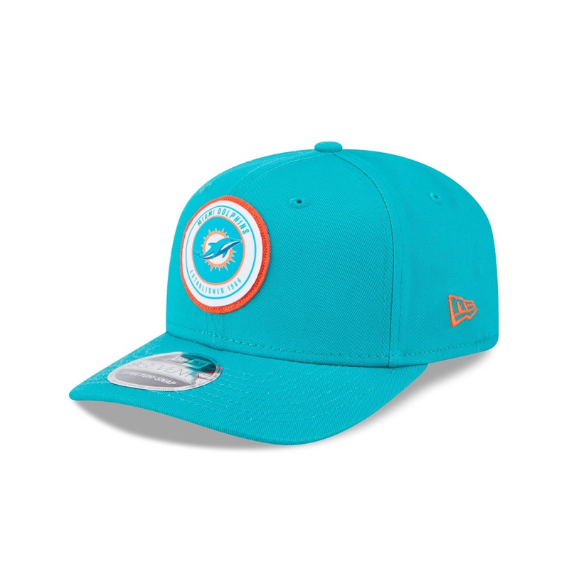 Miami Dolphins Circle Patch 9SEVENTY Stretch-Snap Hat One Size