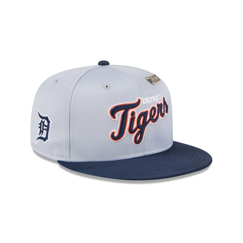 Detroit Tigers Spring Satin 59FIFTY Fitted Hat 7