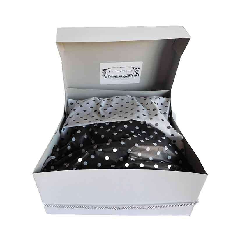 Hat Box – Foldable Square Paper Box 12″ Cloche hats