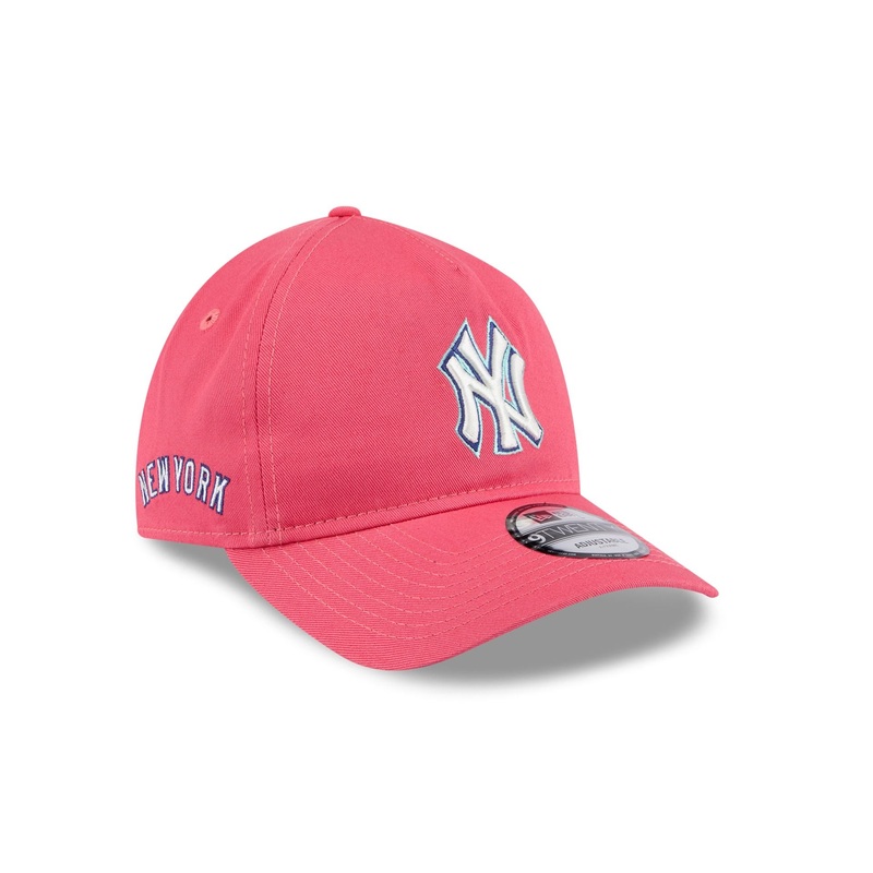 New York Yankees Coral 9TWENTY A-Frame Adjustable Hat One Size
